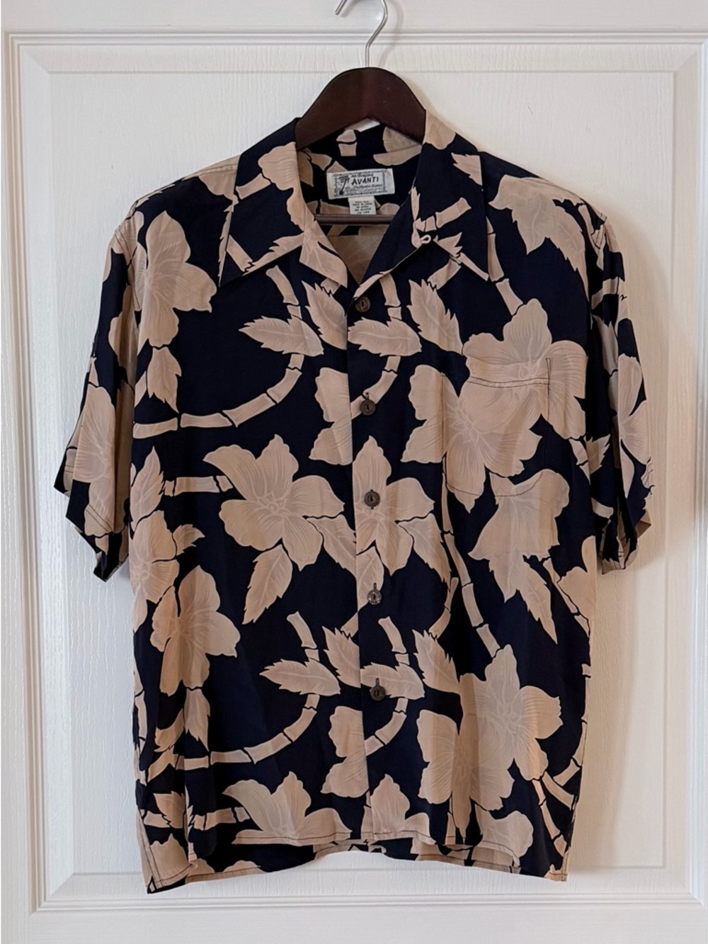 Avanti Navy Short-Sleeve Silk Hawaiian Shirt with Beige Floral Print